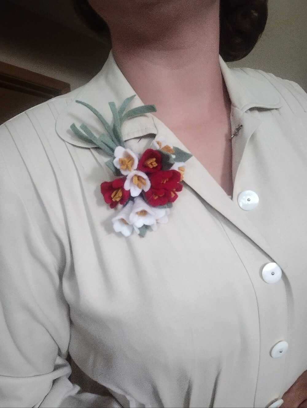 Handmade Felt Floral Corsage - Red and White Bouquet